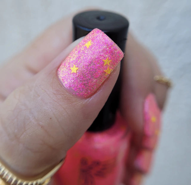 Phoenix- She's EVERYTHING- She's Always in the Splits