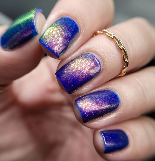 Phoenix- She's EVERYTHING- He's Unique