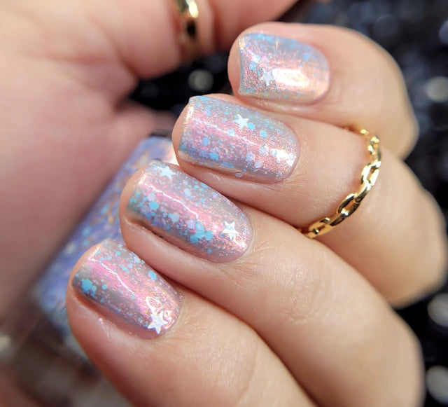 Phoenix- She's EVERYTHING- He's Just the Boyfriend