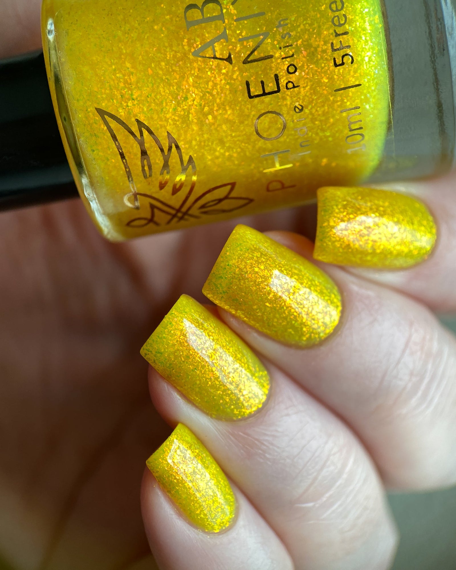 Phoenix- Paint the Town Red- Alice