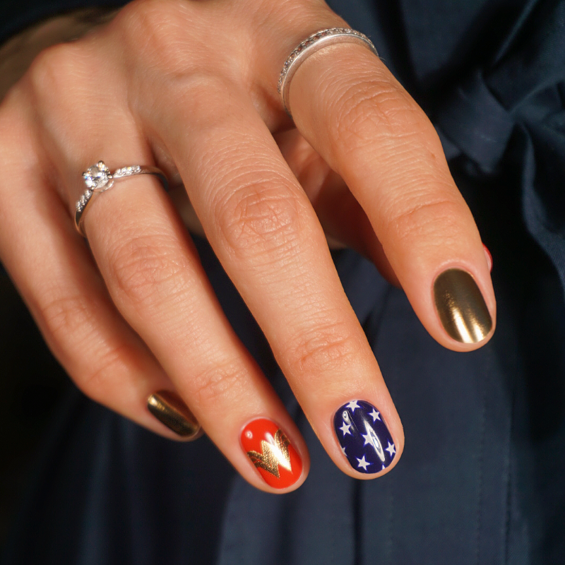 MoYou London- Wonder Woman 02 Gel Nail Strips