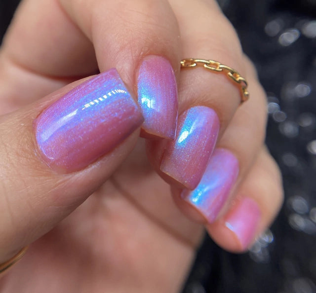 Phoenix- She's EVERYTHING- She's Human