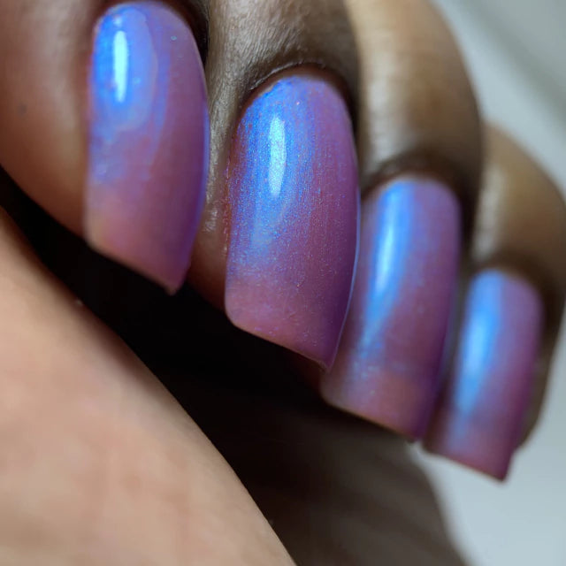 Phoenix- She's EVERYTHING- She's Human