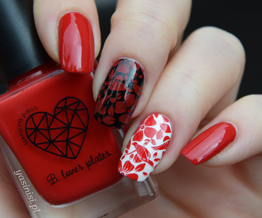 B. loves plates- Stamping Polish- BLP11 B. a Strawberry