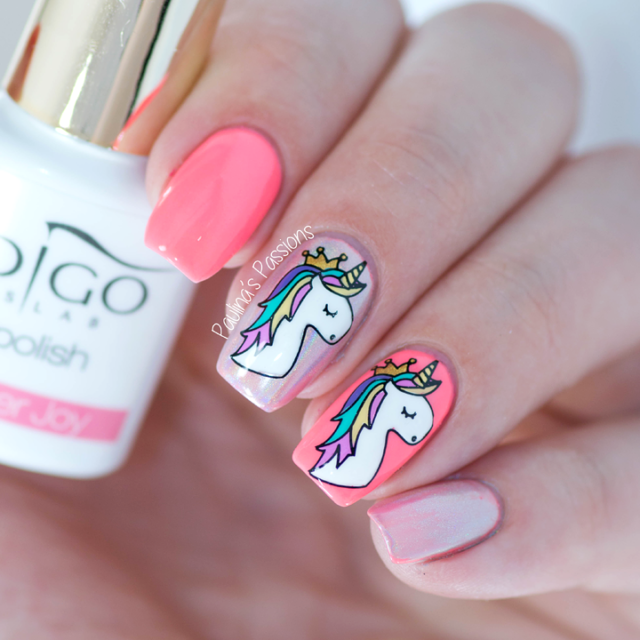 B. loves plates- Stamping Plates- B.00 rainbows and unicorns