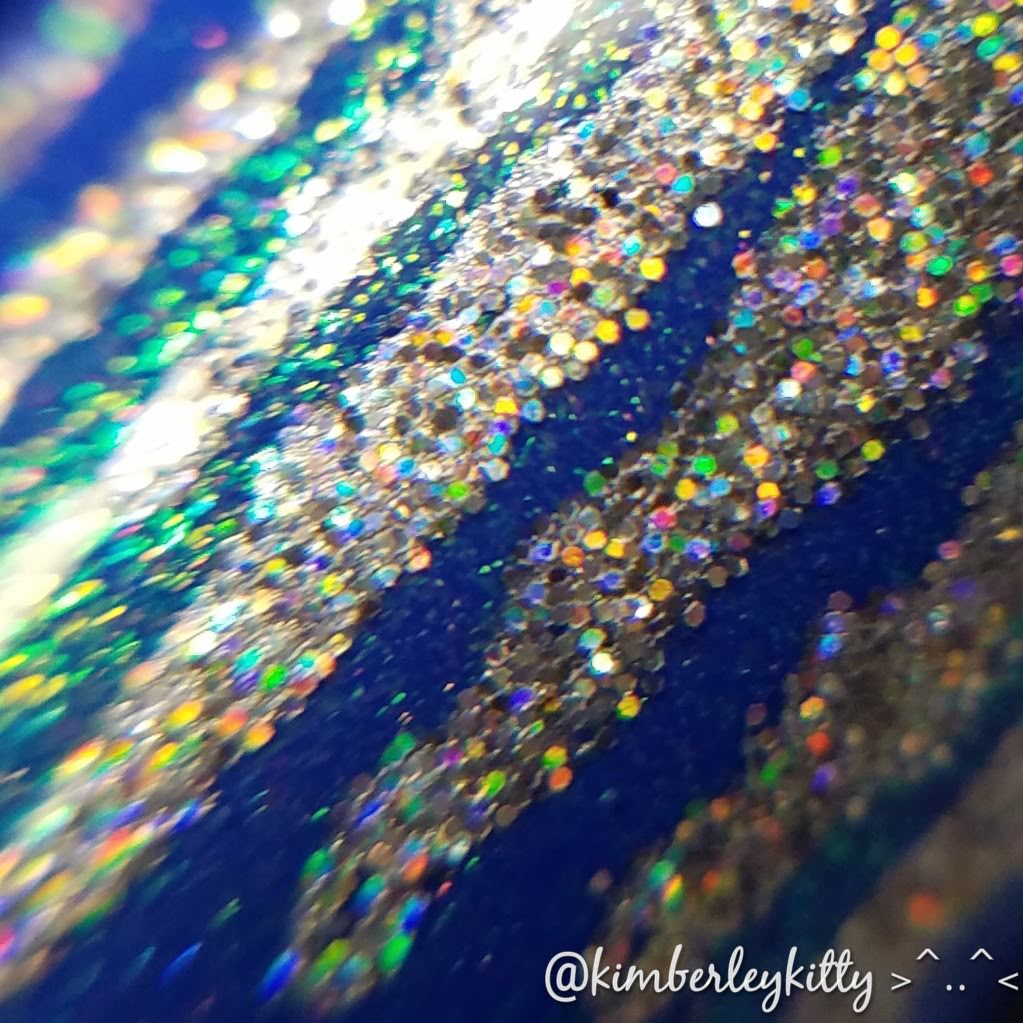 Beautometry Rainbowfish Holographic Micro Glitter Powder, 2g