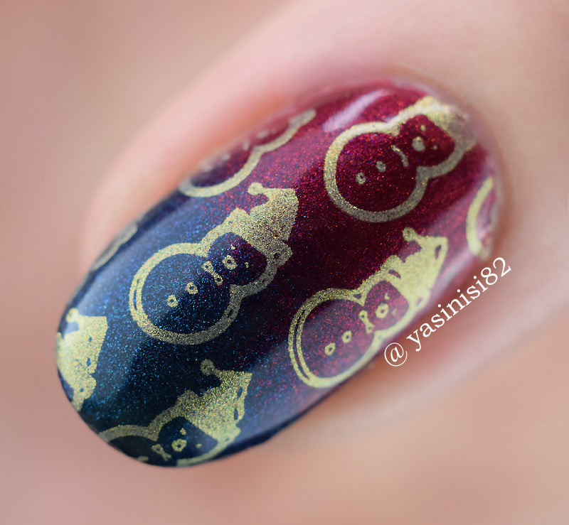 B. loves plates- Stamping Polish- BLP31 B. a Snowman