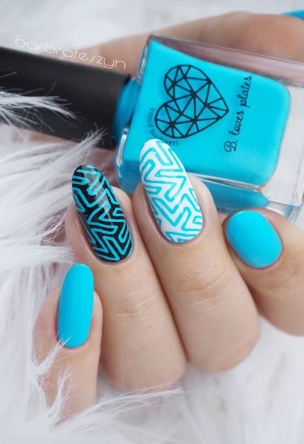 B. loves plates- Stamping Polish- BLP15 B. a Blueberry