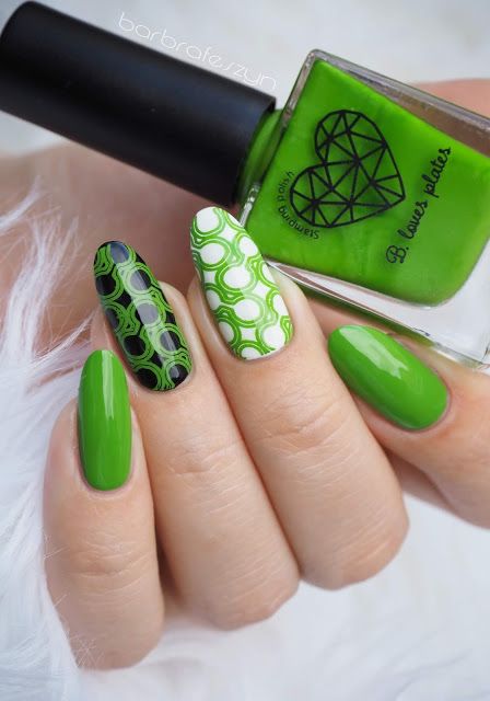 B. loves plates- Stamping Polish- BLP14 B. a Kiwi