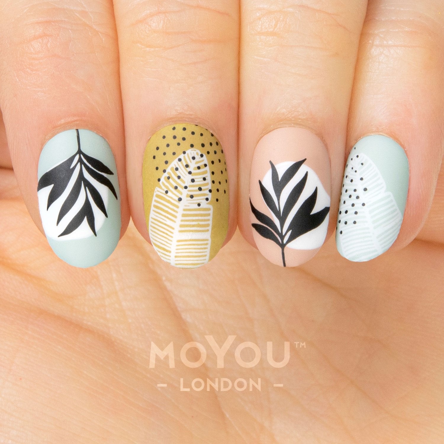 MoYou London- Botanical- 16