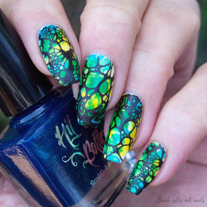 Hit the Bottle- Stamping Plate- Go with the Flow 01