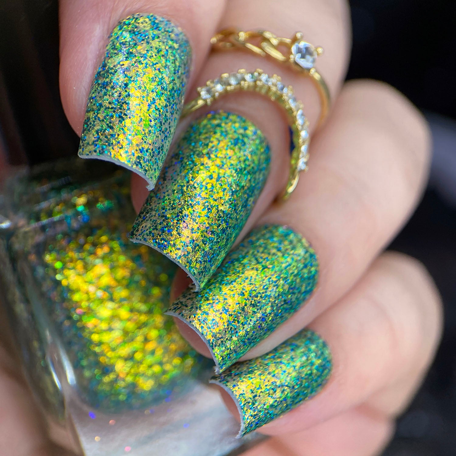 Phoenix- Natural Beauties- Esmeralda