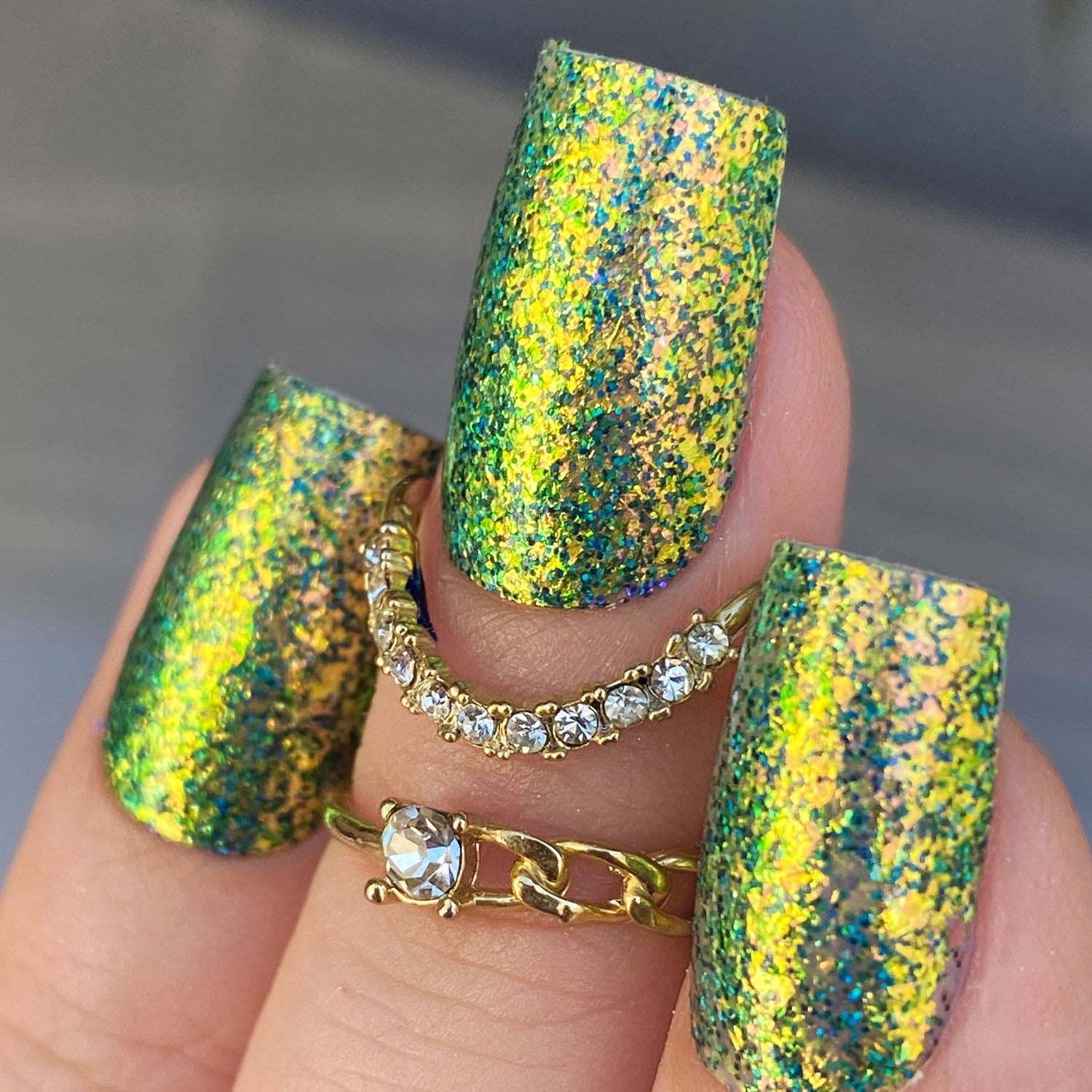 Phoenix- Natural Beauties- Esmeralda