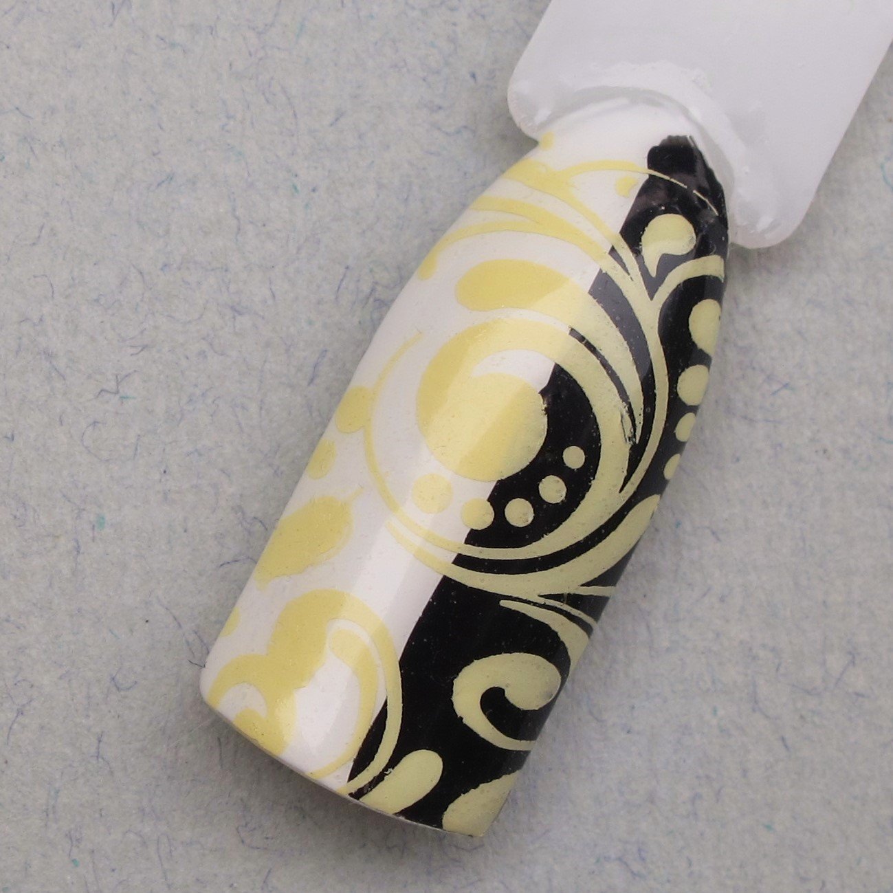 Hit the Bottle "Lemon Meringue Fizz" Stamping Polish