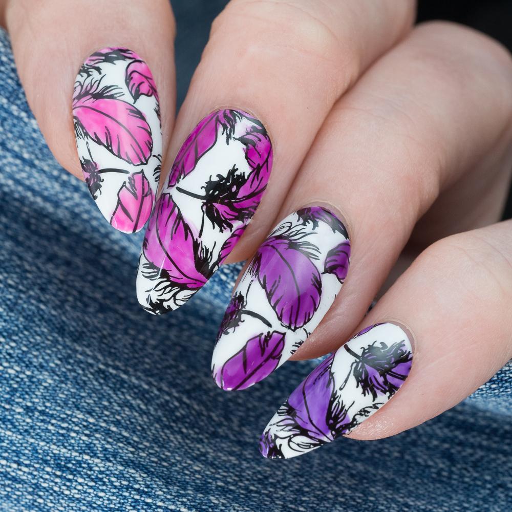 Hit the Bottle- Jelly Shots- Berry Cosmo