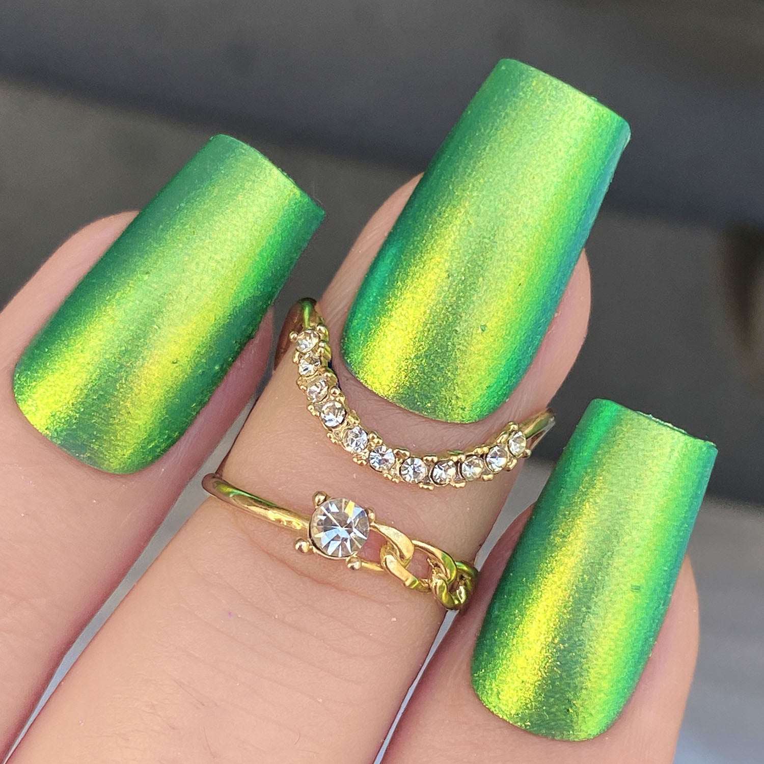 Phoenix- Natural Beauties- Jade