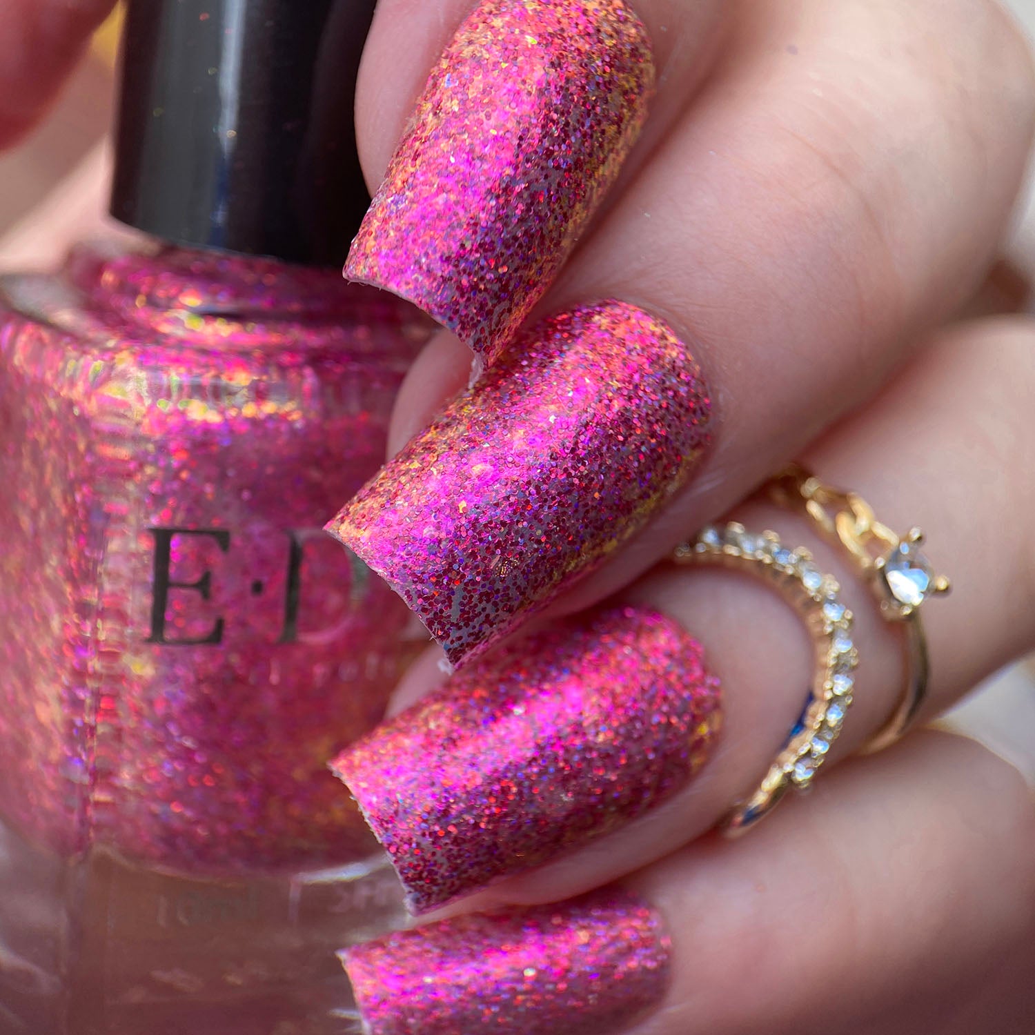 Phoenix- Natural Beauties- Rubi