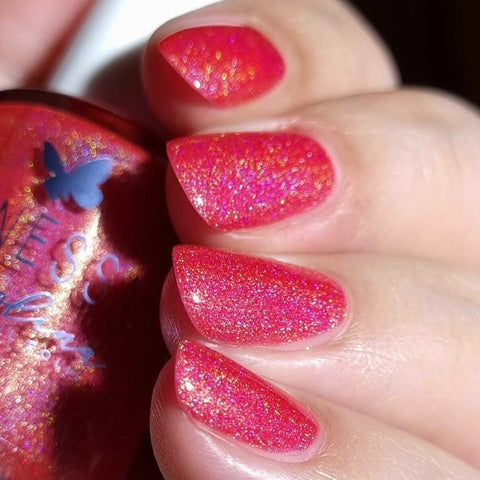 By Vanessa Molina- Summer Vibes 2023- Cosmopolitan