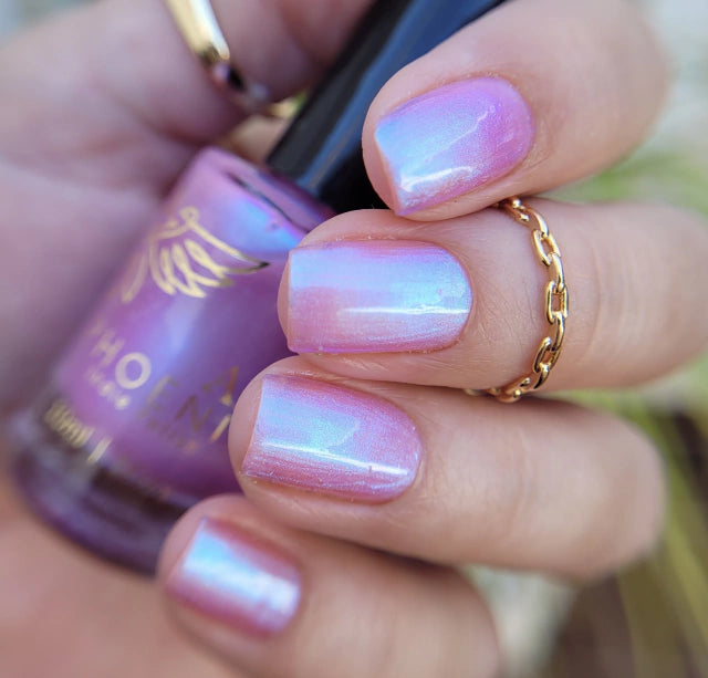 Phoenix- She&#39;s EVERYTHING- She&#39;s Human