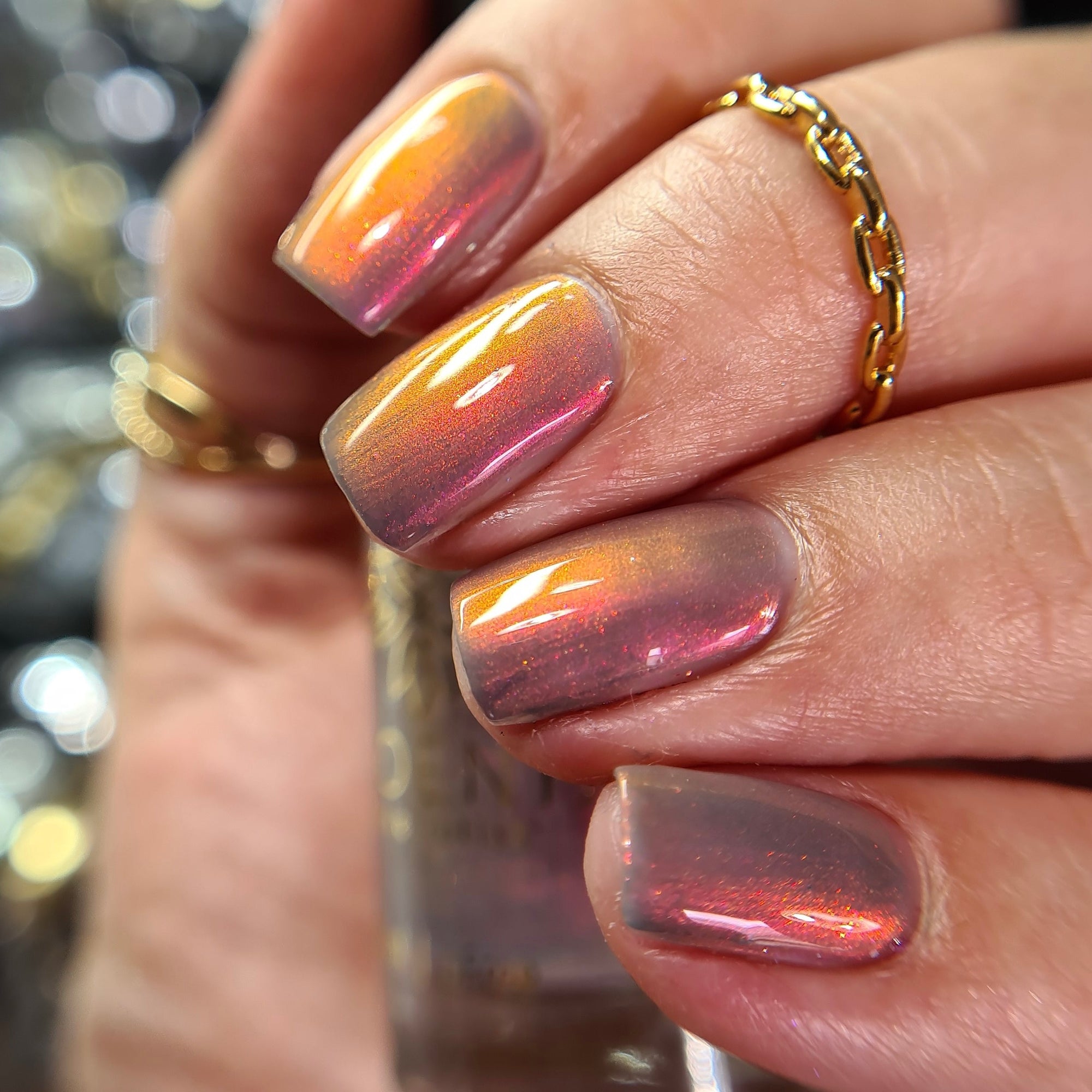 Phoenix- A Special Christmas- Reindeer Groot - Beautometry