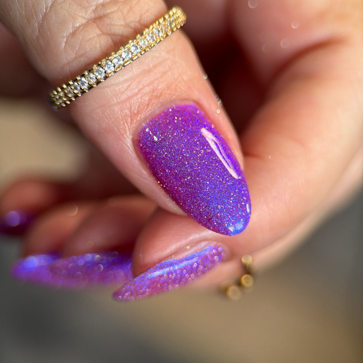 Phoenix- Upside Down 2- Suzie, Do You Copy?