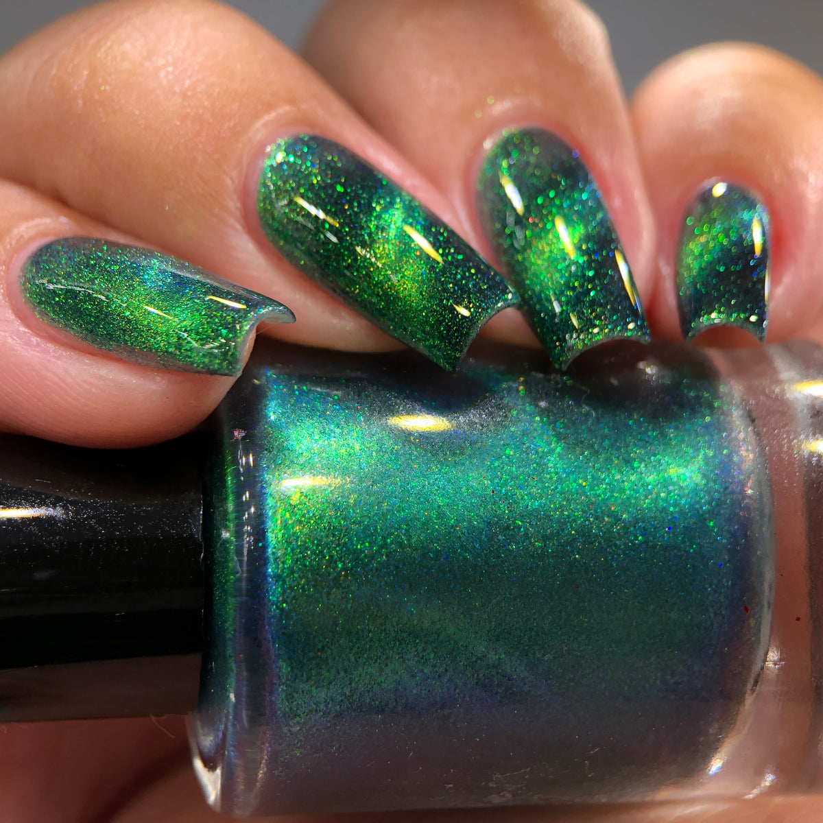 By Vanessa Molina- Mystic Deck- The World