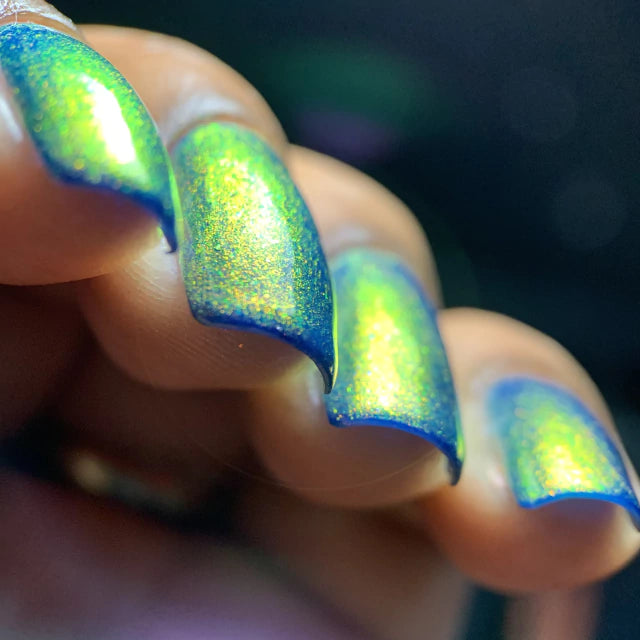 Phoenix- She's EVERYTHING- He's Unique