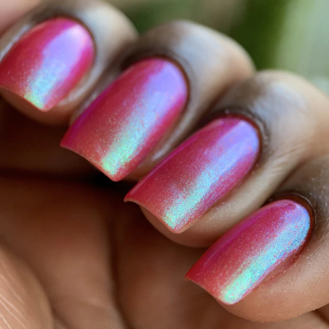 Phoenix- She's EVERYTHING- She Has a Pulitzer