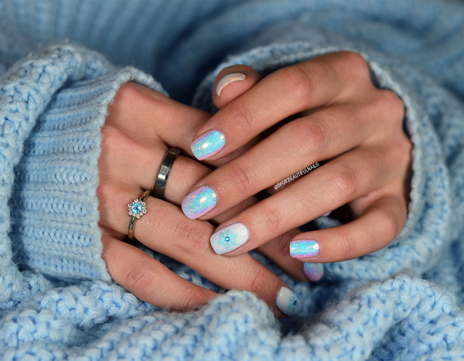 B. loves plates- Stamping Plates- B.05 let it snow