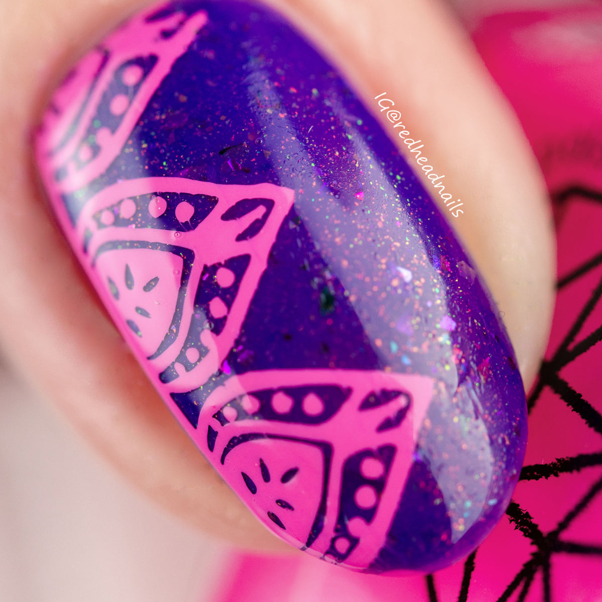 B. loves plates- Stamping Polish- BLP17 B. Brave