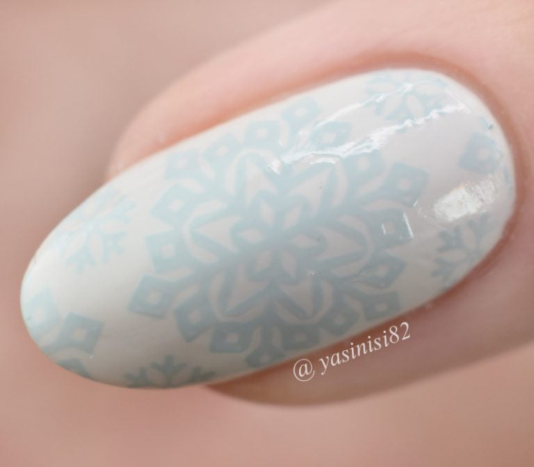 B. loves plates- Stamping Polish- BLP43 B. a Fern Frost