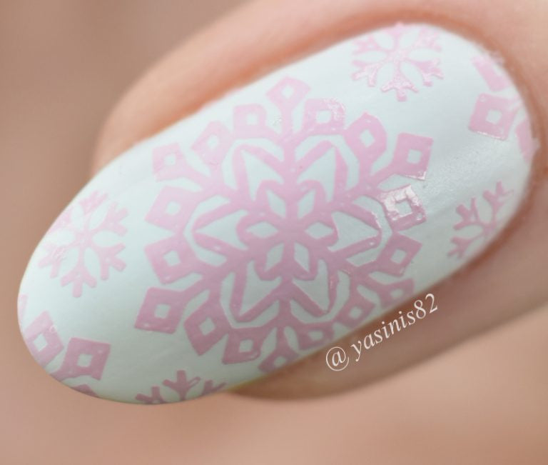 B. loves plates- Stamping Polish- BLP44 B. a Frozen Heart