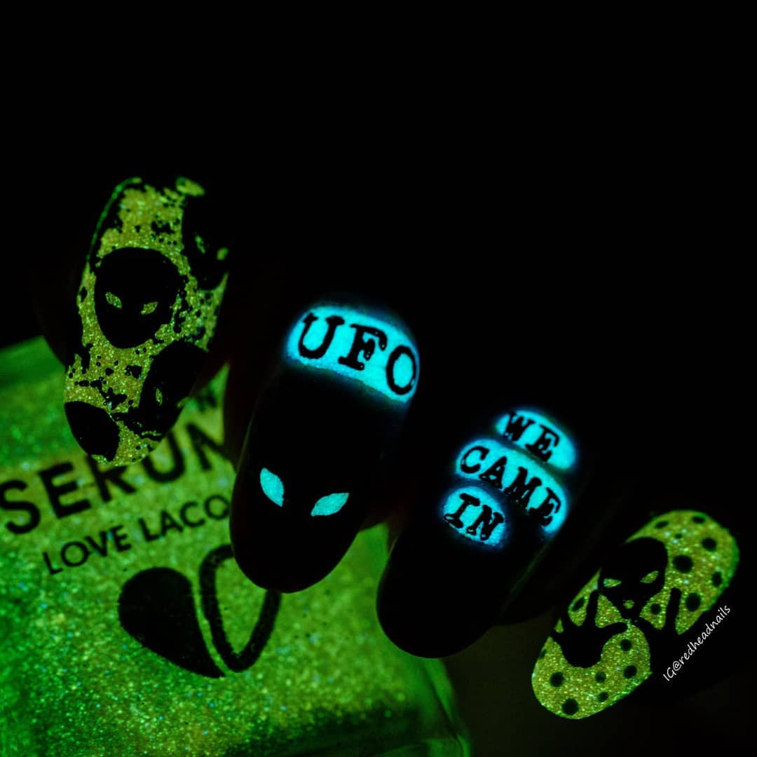 B. loves plates- Stamping Plates- B.mini UFO