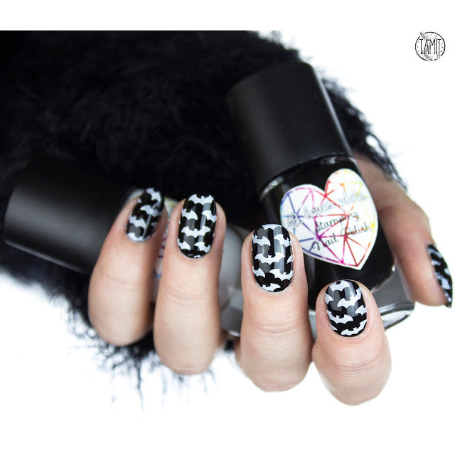 B. loves plates- Stamping Plates- B.09 spooky Halloween