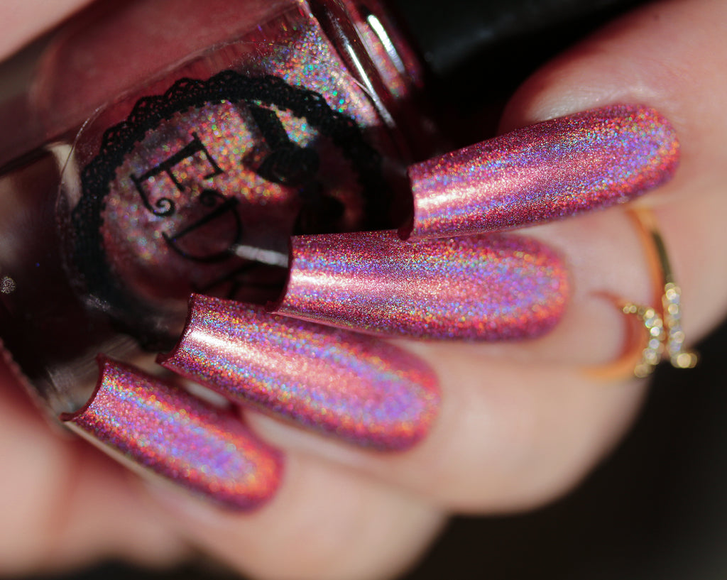 Esmaltes da Kelly- Holos 2020- Mon Amour - Beautometry