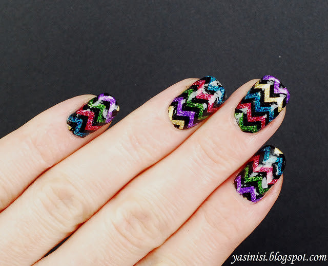 B. loves plates- Stamping Plates- B.01 geometry is perfect