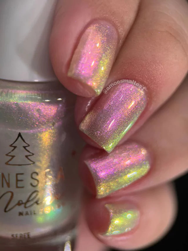 By Vanessa Molina- Once Upon a Xmas- Xmas Mistletoe