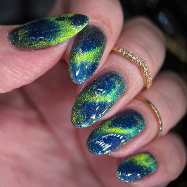 Phoenix- Upside Down- She&#39;s a Genius