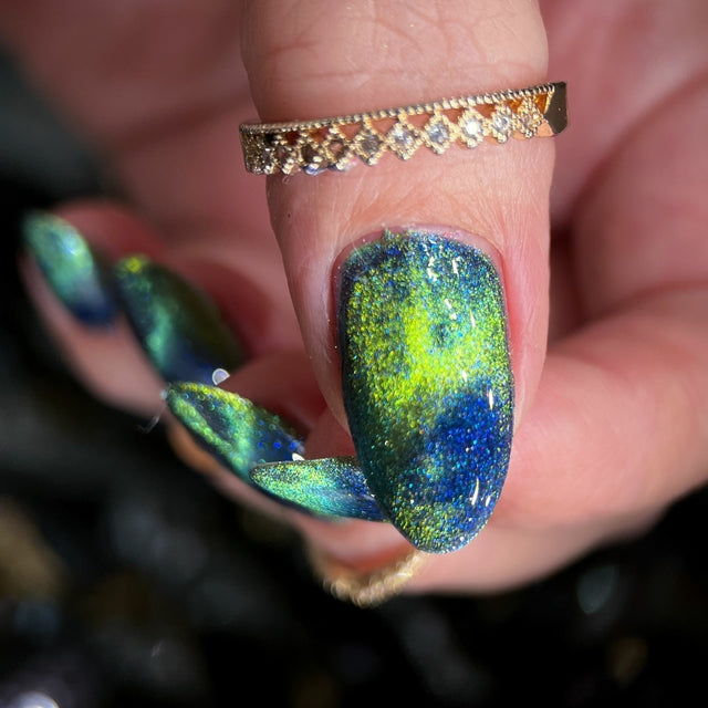 Phoenix- Upside Down- She&#39;s a Genius