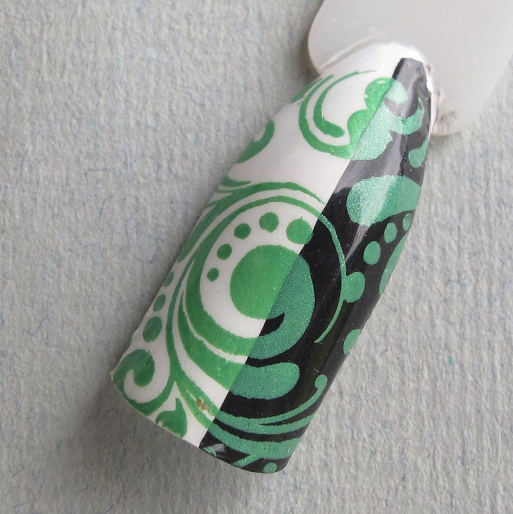 Hit the Bottle &quot;I Dream of Greenie&quot; Stamping Polish