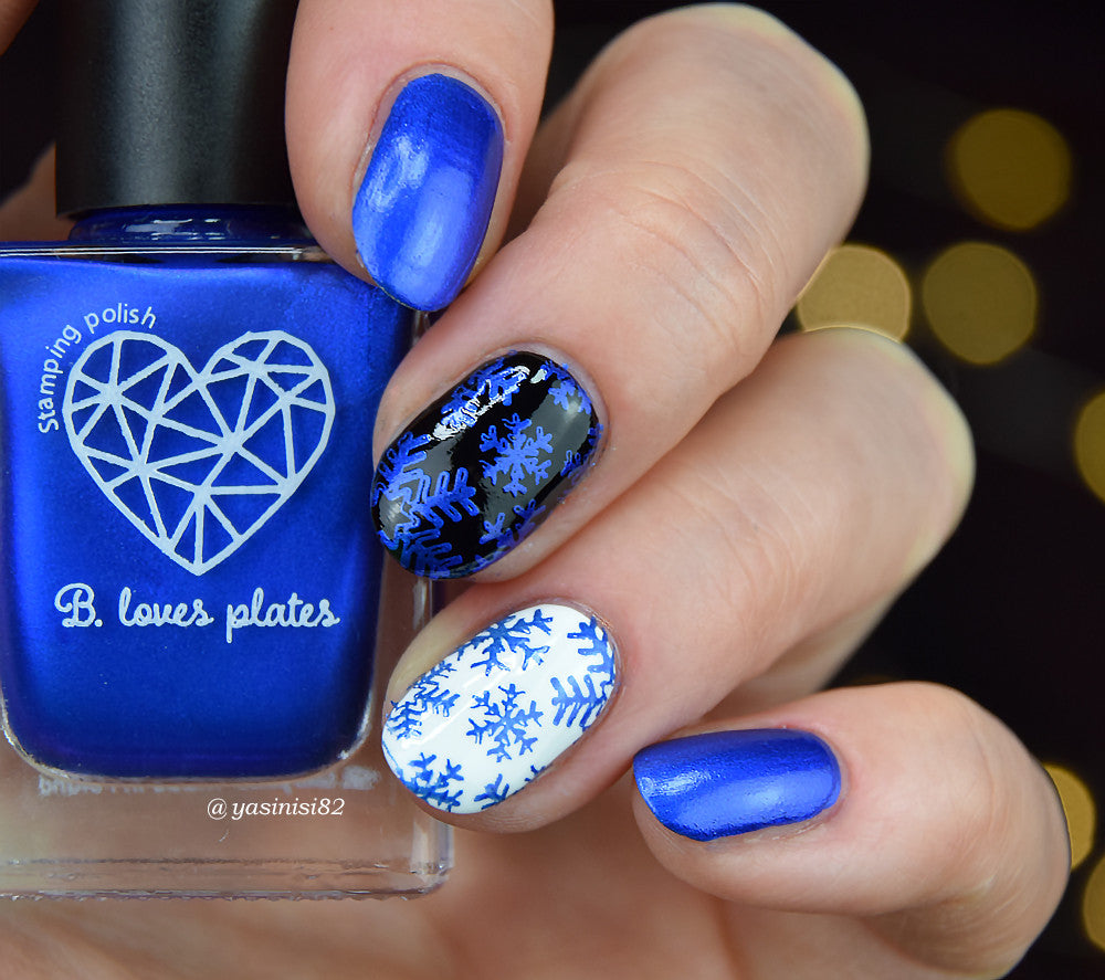 B. loves plates- Stamping Polish- BLP28 B. a Holy Night