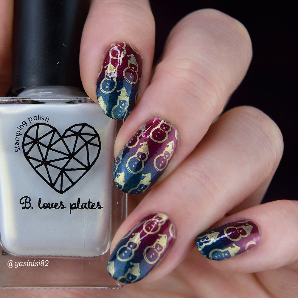 B. loves plates- Stamping Polish- BLP31 B. a Snowman