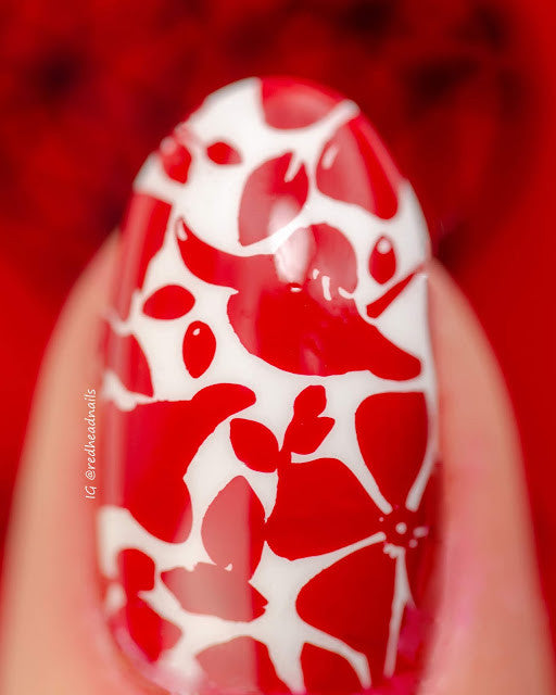 B. loves plates- Stamping Polish- BLP11 B. a Strawberry