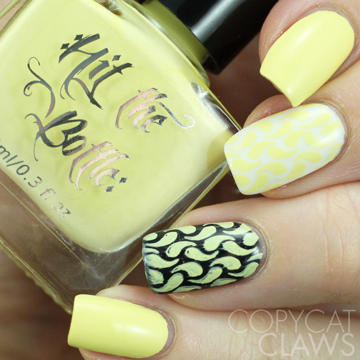 Hit the Bottle &quot;Lemon Meringue Fizz&quot; Stamping Polish