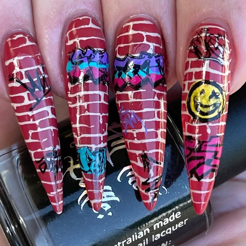 Hit the Bottle- Stamping Plate- Urban Wild Style