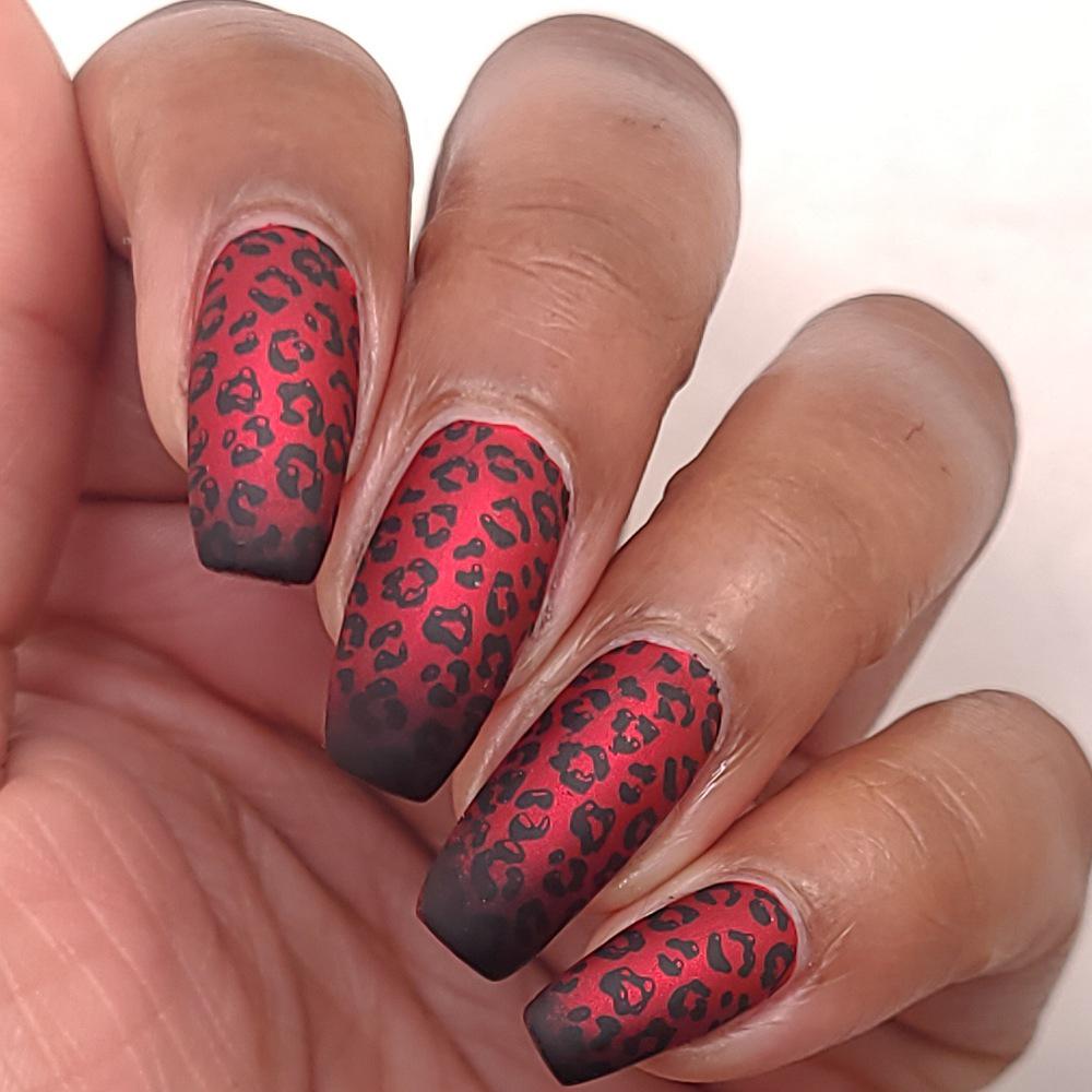 How to create heart shapes leopard print nails - B+C Guides