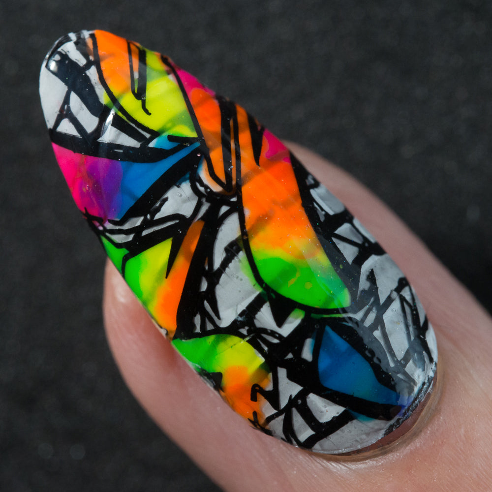 Hit the Bottle- Street Art- Lady Pink