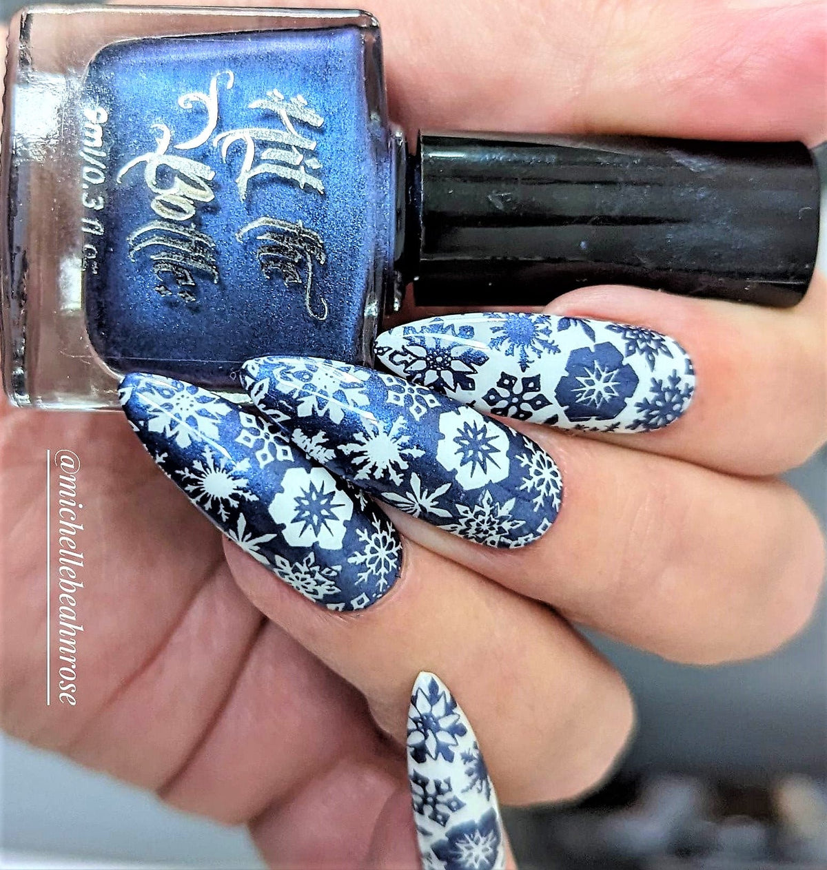 Hit the Bottle "Snow It Begins" Stamping Polish