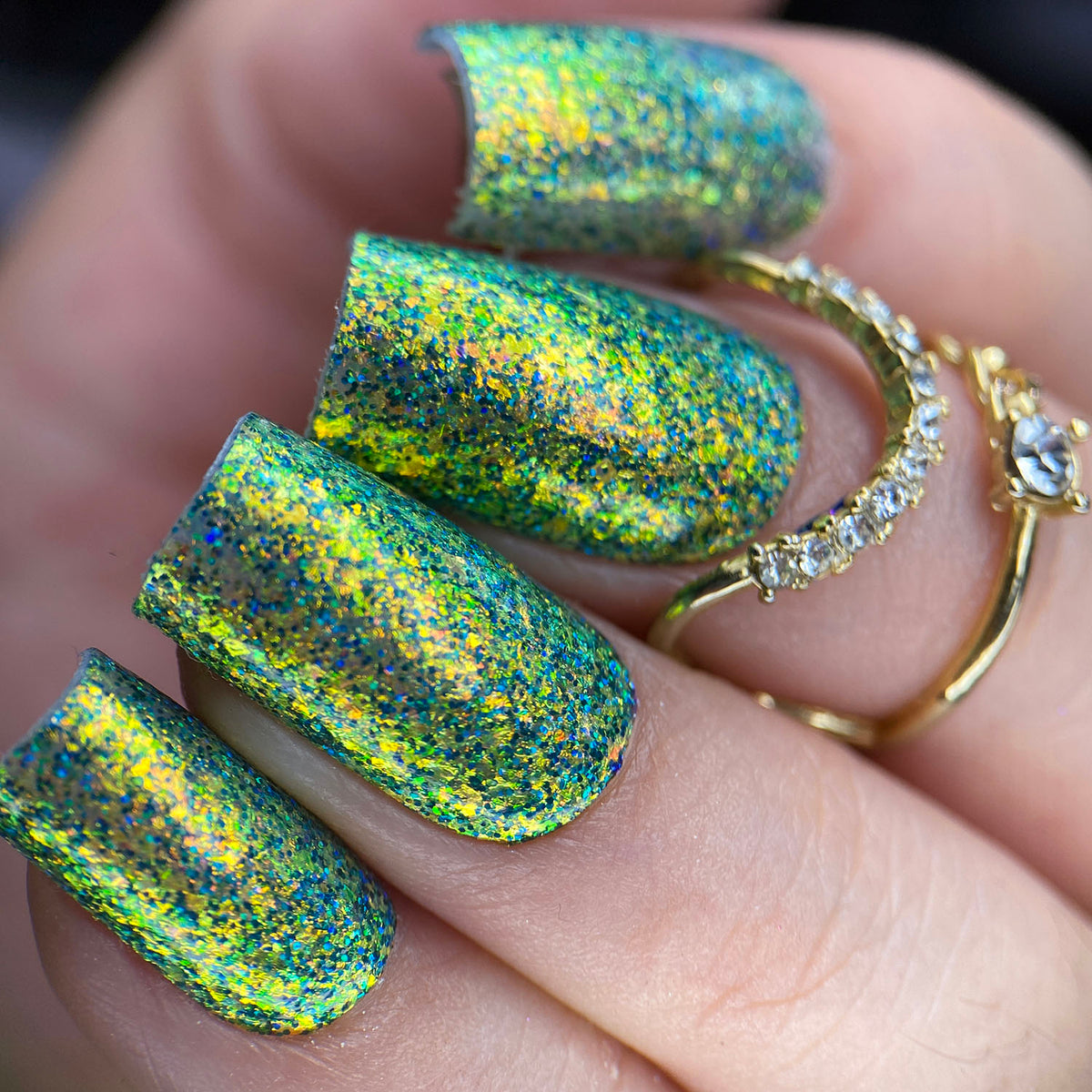 Phoenix- Natural Beauties- Esmeralda